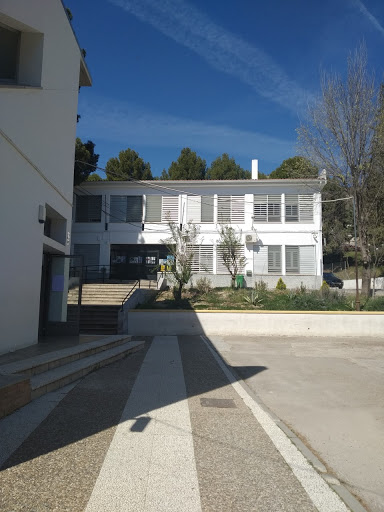 Instituto De Educación Secundaria IES Moraima, Escuela intermedia en Loja,Granada