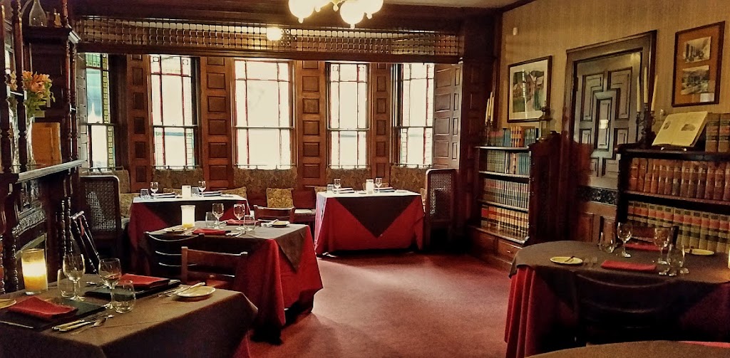 Briarhurst Manor Estate 80829