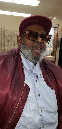 Eye Care Center «American Vision Center», reviews and photos, 9617 S Western Ave, Chicago, IL 60643, USA