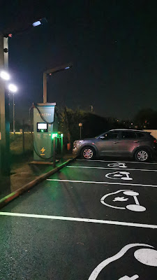 Station de recharge pour véhicules électriques à Beaune