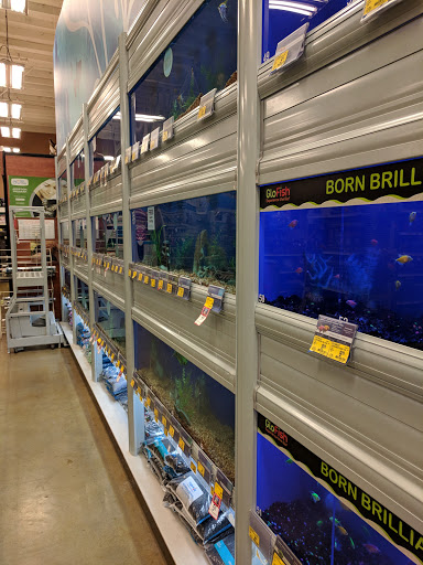 Pet Supply Store «PetSmart», reviews and photos, 2141 N Rose Ave, Oxnard, CA 93036, USA