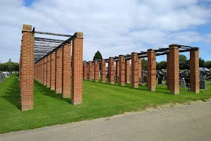 Welwyn Hatfield Lawn Cemetery image