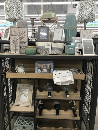 Home Goods Store «Tuesday Morning», reviews and photos, 10953 N Frank Lloyd Wright Blvd, Scottsdale, AZ 85259, USA