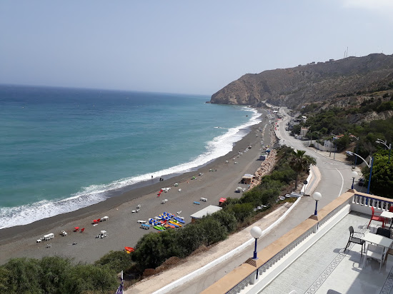 Plage Thara Youssef