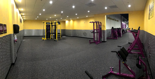 Planet Fitness image