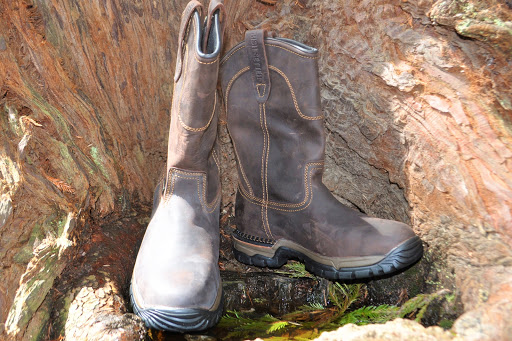 Shoe Store «Plaza Shoe Shop», reviews and photos, 699 G St, Arcata, CA 95521, USA