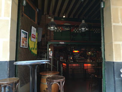 Bar La Cochera - C. El Aceite, 1, 09400 Aranda de Duero, Burgos, Spain