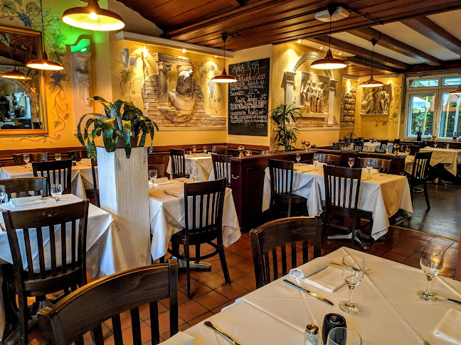 http://www.antica-roma.ch/