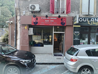 L'ENFER DES COLLECTIONS à Vals-les-Bains