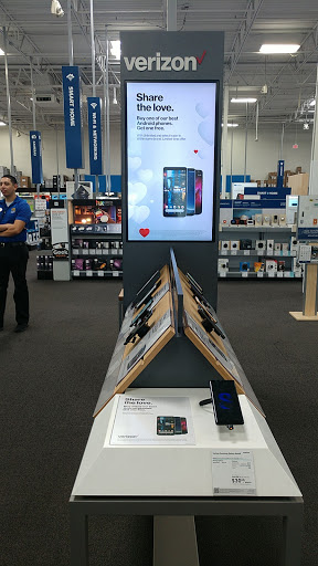 Electronics Store «Best Buy», reviews and photos, 230 Towne Center Dr, Compton, CA 90220, USA