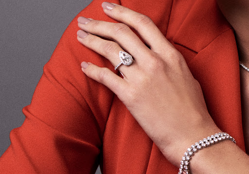 Jeweler «Nuha Jewelers», reviews and photos, 339 S Oyster Bay Rd, Plainview, NY 11803, USA