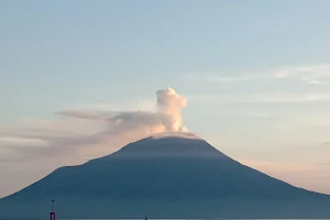 Pelabuhan Lewoleba, Kabupaten Lembata image