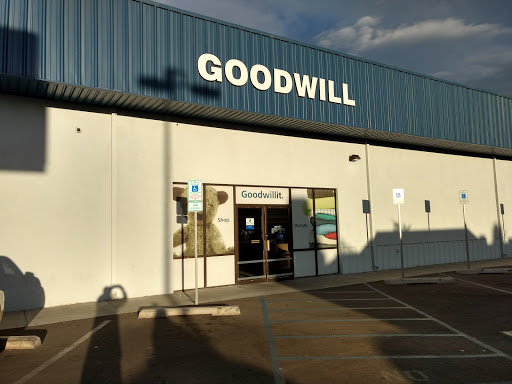 Thrift Store «Goodwill Industries of New Mexico - Santa Fe», reviews and photos