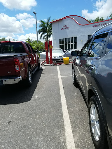 Car Wash «Zips Car Wash», reviews and photos, 17551 NW 27th Ave, Miami Gardens, FL 33056, USA