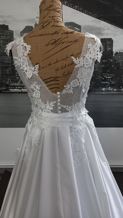 Sabrina Maya / Robes de mariée