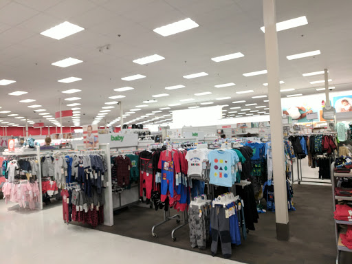 Department Store «Target», reviews and photos, 15614 Whittwood Ln, Whittier, CA 90603, USA