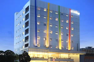 Amaris Hotel Serpong Tangerang image