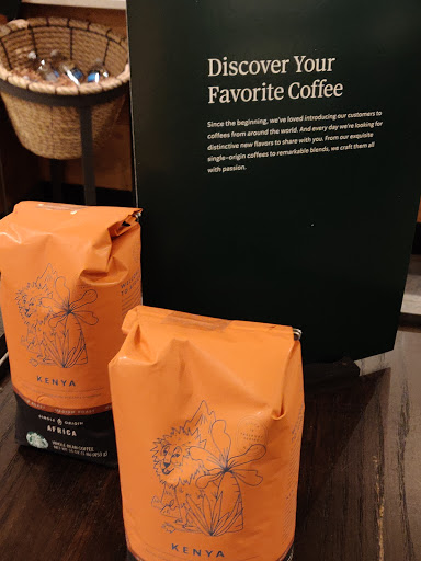 Coffee Shop «Starbucks», reviews and photos, 1600 S Andrews Ave, Fort Lauderdale, FL 33316, USA