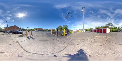 Self-Storage Facility «CubeSmart Self Storage», reviews and photos, 1245 S Highland Ave, Lombard, IL 60148, USA