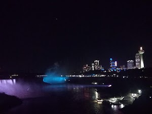 Niagara Falls Fireworks - photo 8