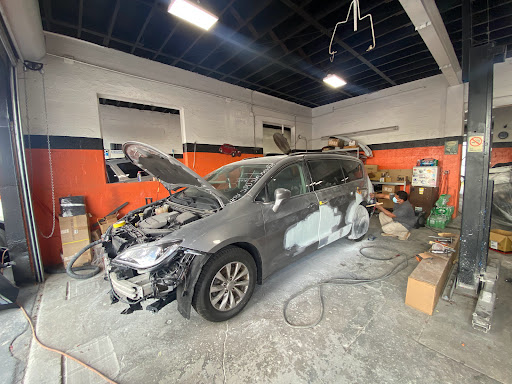 Auto Repair Shop «Magic Touch Auto Body Shop», reviews and photos, 10325 NW 7th Ave, Miami, FL 33150, USA