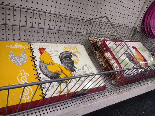 Dollar Store «Dollar Tree», reviews and photos, 8157 Governor Ritchie Hwy, Pasadena, MD 21122, USA