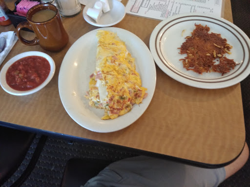 Shopping Mall «Freedom Village Shopping Center», reviews and photos, 1039 Alleghany St, Charlotte, NC 28208, USA