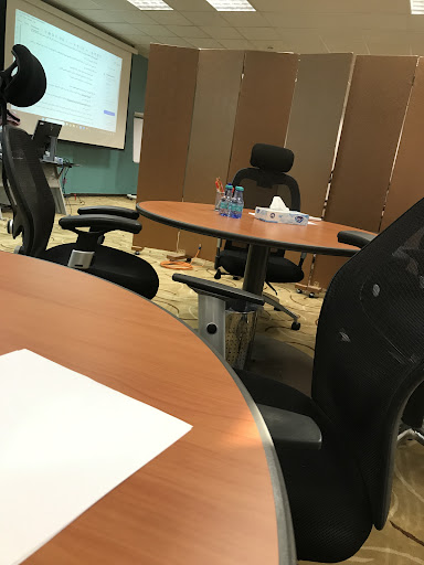 مركز تنمية القيادات والقدرات