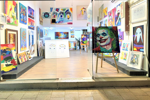 Square Art Gallery