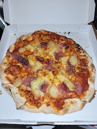 Plats et boissons du Pizzas à emporter Joy's Pizza à Fréjus - n°1