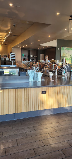 Coffee Shop «Starbucks», reviews and photos, 1143 Wantagh Ave, Wantagh, NY 11793, USA