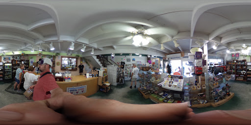 Wine Store «Charleston Winery», reviews and photos, 63 S Market St, Charleston, SC 29401, USA