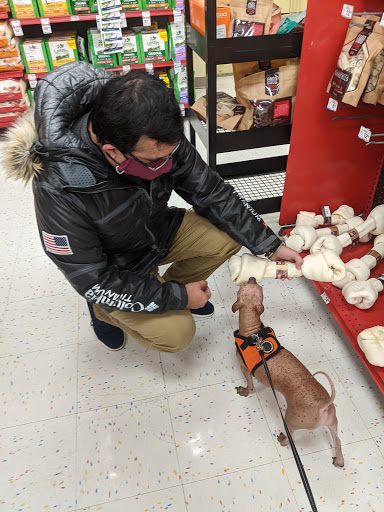 Pet Supply Store «Petco Animal Supplies», reviews and photos, 4950 S 76th St, Greenfield, WI 53220, USA