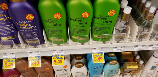 Grocery Store «Food Lion», reviews and photos, 620 Market St, North Tazewell, VA 24630, USA