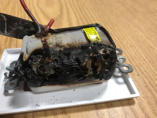 Electrician «Chicago Electrician - Arnold Electric Services», reviews and photos, 6645 N Oliphant Ave, Chicago, IL 60631, USA