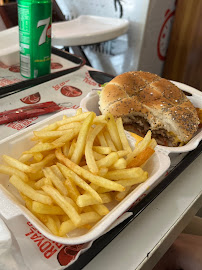 Aliment-réconfort du Restauration rapide Royal Burger City à Lille - n°2