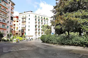 Piazza Medaglie D'oro image