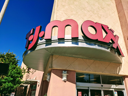 Department Store «T.J. Maxx», reviews and photos, 14651 Ventura Blvd, Sherman Oaks, CA 91403, USA