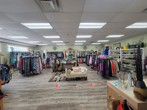 Thrift Store «Restoration Ministries Thrift», reviews and photos, 14950 Dixie Hwy, Harvey, IL 60426, USA