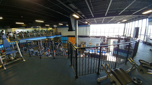 Health Club «Crunch - Schaumburg», reviews and photos, 612 E Golf Rd, Schaumburg, IL 60173, USA