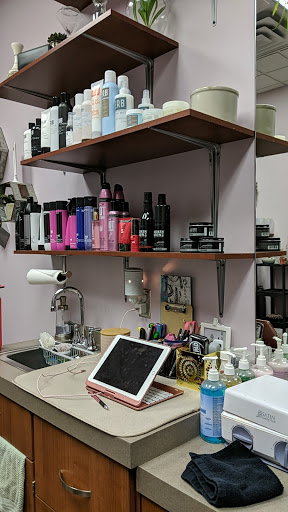 Beauty Salon «Sola Salon Studios», reviews and photos, 2401 Fairview Ave N, Roseville, MN 55113, USA