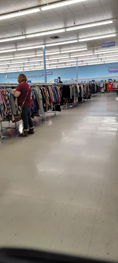 Thrift Store «Goodwill Industries of Middle Tennessee», reviews and photos, 575 S Jefferson Ave, Cookeville, TN 38501, USA