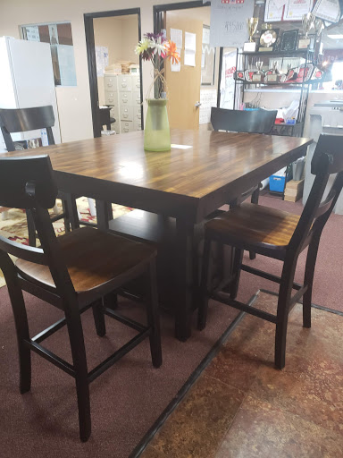 Furniture Rental Service «RENT-2-OWN Middletown», reviews and photos, 3850 Towne Blvd, Middletown, OH 45005, USA