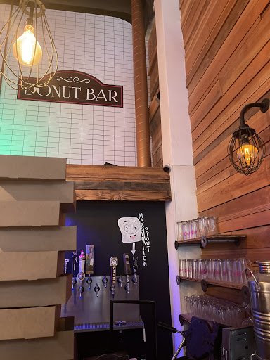 Donut Shop «Donut Bar», reviews and photos, 631 B St, San Diego, CA 92101, USA
