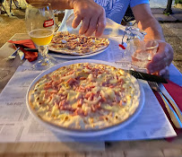 Pizza du Pizzeria La Bergerie à Sainte-Marie-du-Lac-Nuisement - n°6