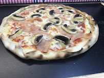 Plats et boissons du Ô Camion Pizza ( Montreuil Pizzeria ) - n°5