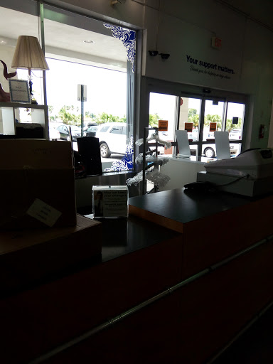 Thrift Store «Goodwill Tamiami Superstore», reviews and photos, 9760 SW 8th St, Miami, FL 33174, USA