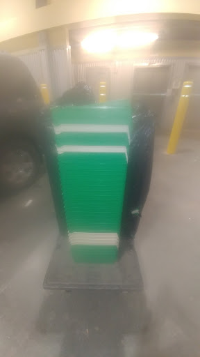 Self-Storage Facility «Safeguard Self Storage», reviews and photos, 119-24 Jamaica Ave, Richmond Hill, NY 11418, USA