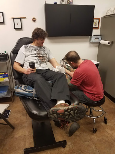 Body Piercing Shop «Destination Ink - Tattoo and Body Piercing», reviews and photos, 2401 NE Cornell Rd, Hillsboro, OR 97124, USA