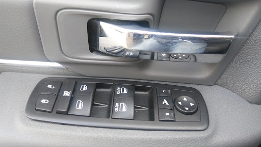 Used Car Dealer «Veracity Auto Center», reviews and photos, 1963 Austin Hwy, San Antonio, TX 78218, USA